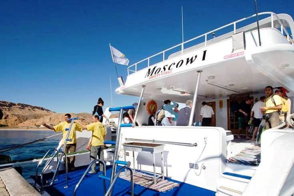 Snorkeling in Ras Mohammed from boat